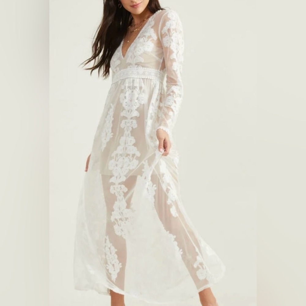 Altar’d State Ivory Lace Floral Norrie Maxi Dress Size Medium